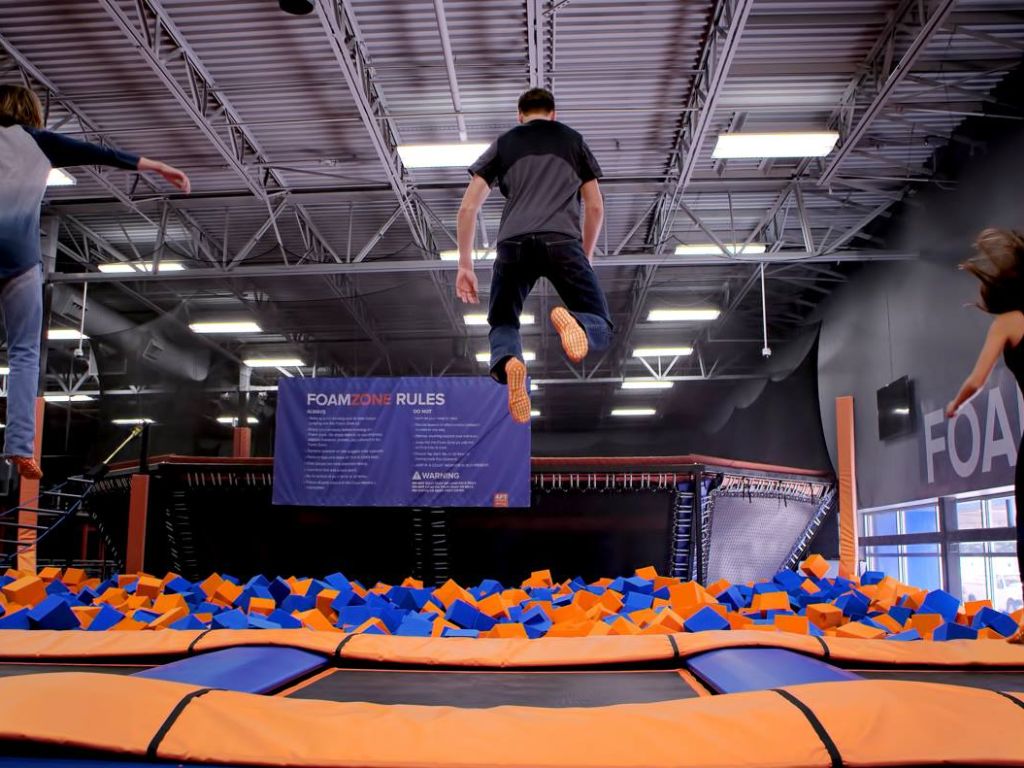 Sky Zone Springdale 2